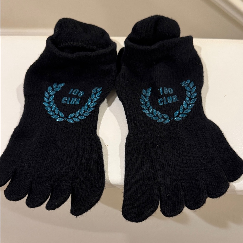 Club Pilates ToeSox Black Toe Socks with blue writing 100 club
